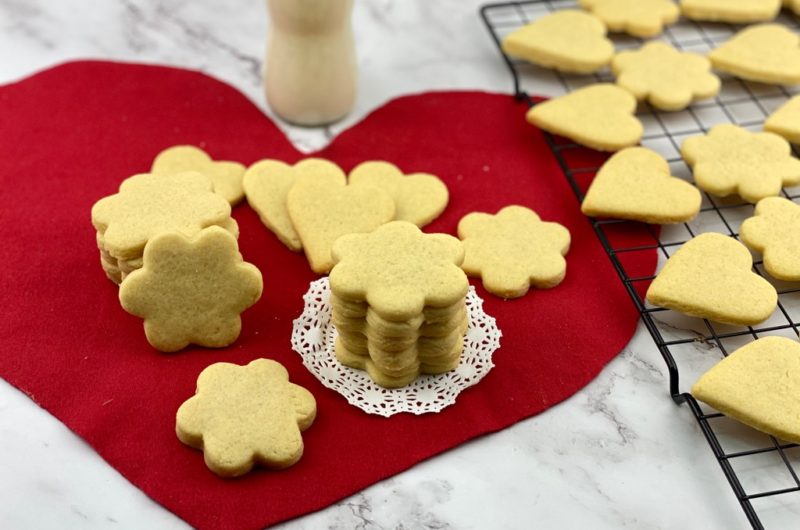 THE BEST SUGAR COOKIES